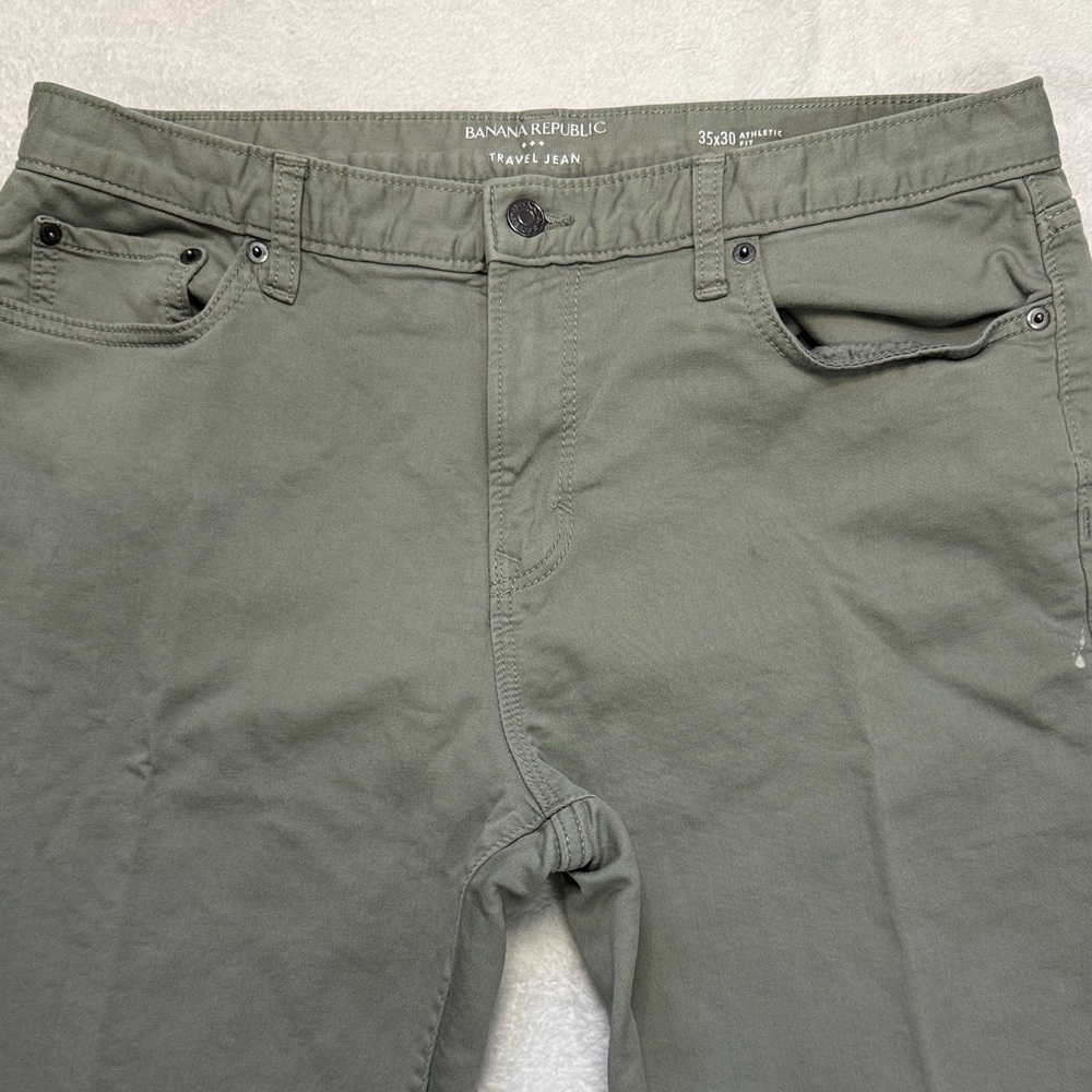 Banana Republic Travel Jean Athletic fit 35x30